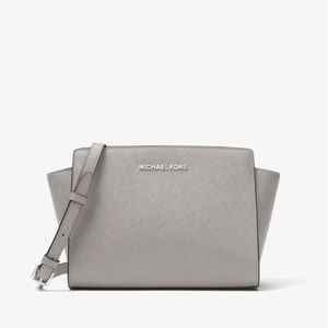 Michael Kors Selma Med Messenger